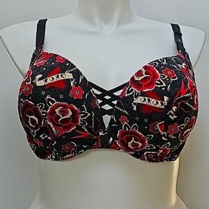 Torrid 44C XO Plunge Push-Up Bra